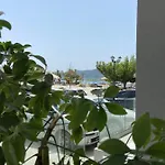 Hotel Alex