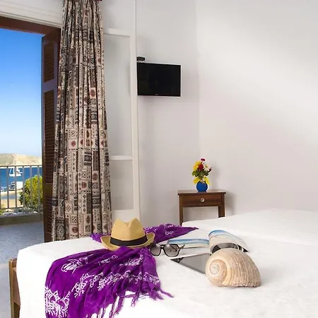 Hotel Alex 2*