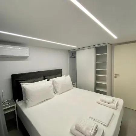 Alex Hotel 2*