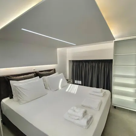 Alex Hotel 2*