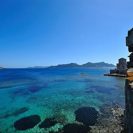Alex 2* Methoni (Messenia)