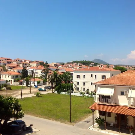 Alex 2*
